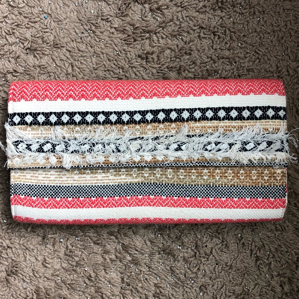 Fringe Clutch